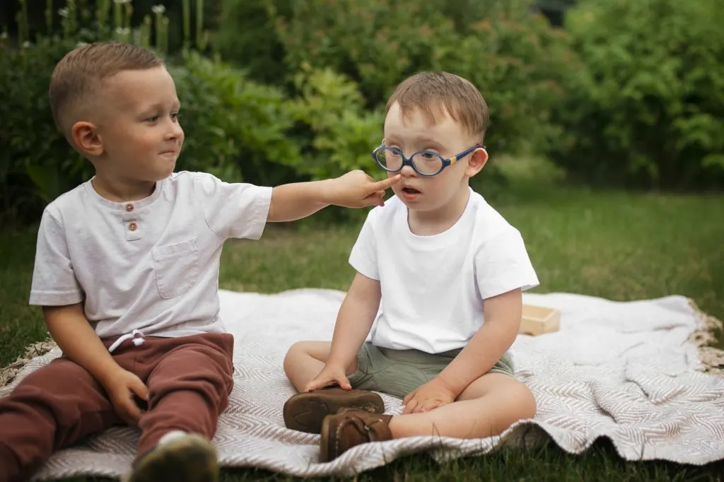 BEBEKLERDE VE ÇOCUKLARDA KONJENİTAL VEYA EDİNSEL İŞİTME KAYBI NEDENLERİ